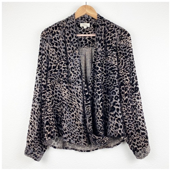 L'Agence Lydia Velvet Burnout‎ Drape Front Leopard Print Top Size Medium - Picture 3 of 11